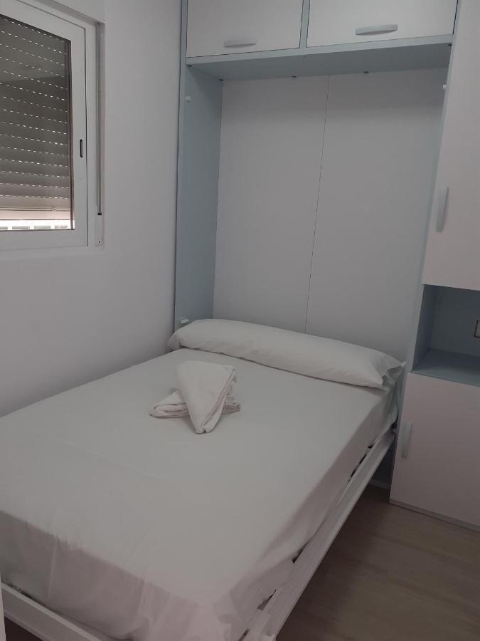 Zeus 16 If Apartamento *